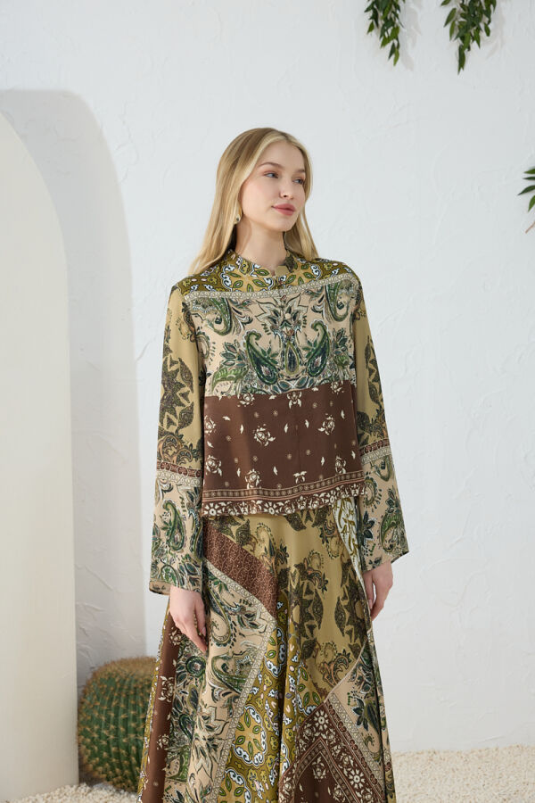 Haki Brit Detaylı Desenli Bluz - 3