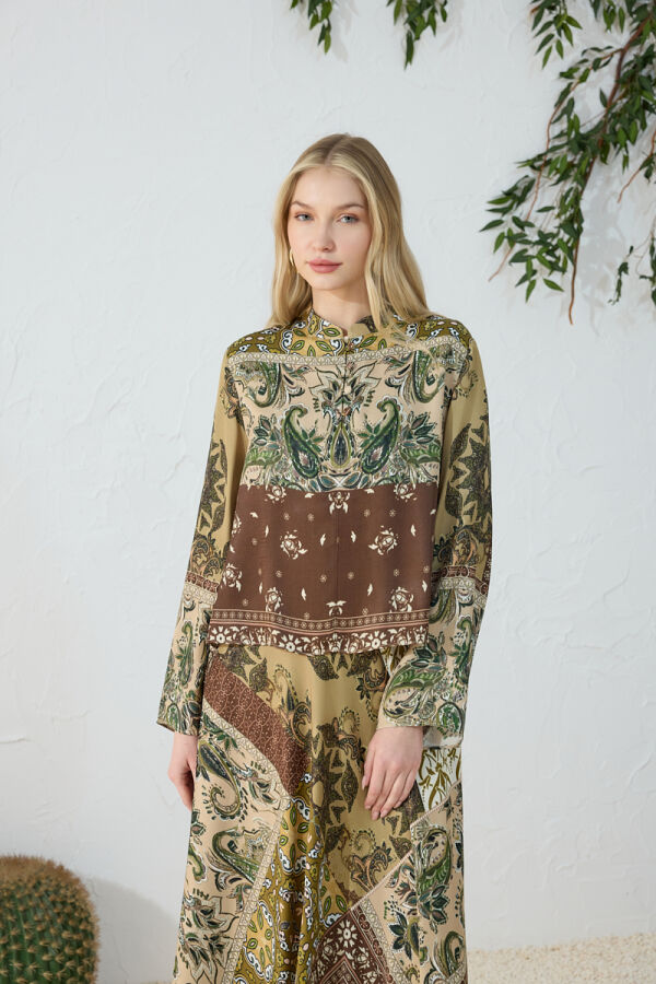 Haki Brit Detaylı Desenli Bluz - 4