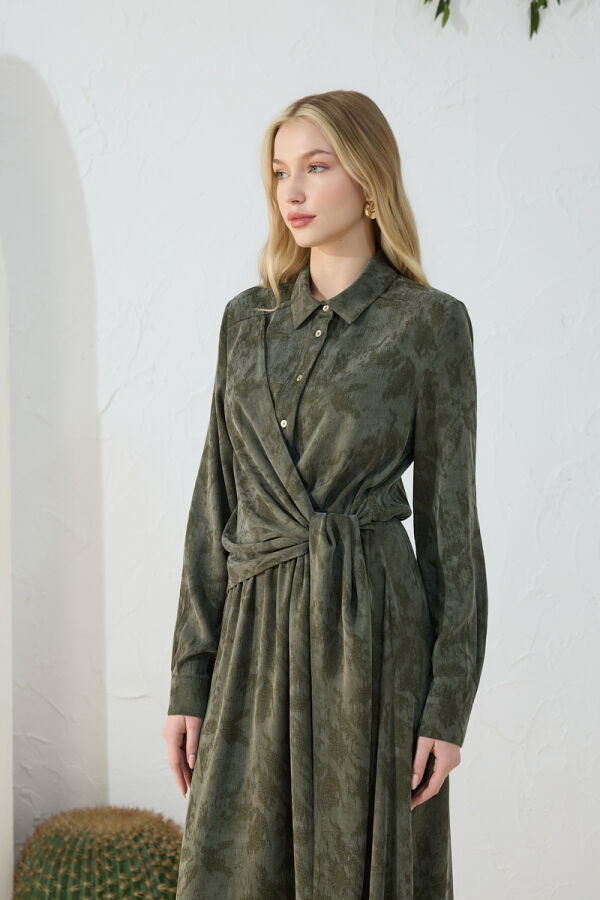 Haki Jakarlı Bağlama Detaylı Elbise - 4