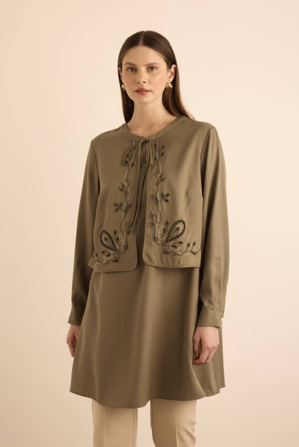 Haki Ön Bedeni Nakışlı Tunik - 2