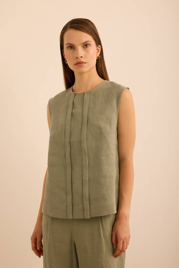 Haki Önü Kup Detaylı Kolsuz Keten Bluz - 3