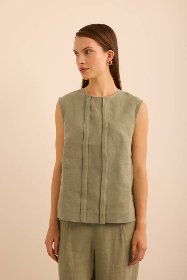 Haki Önü Kup Detaylı Kolsuz Keten Bluz - 4