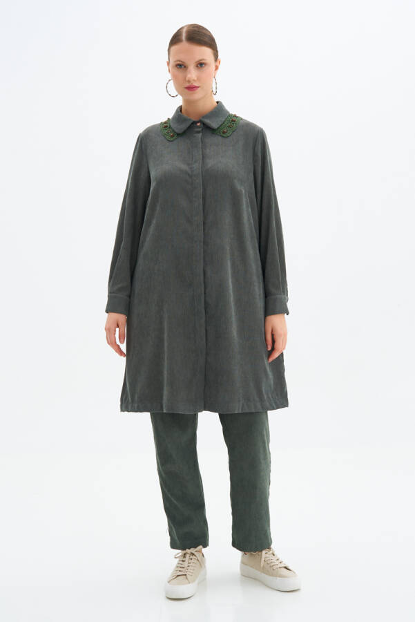 Haki Yakası Dantel İşleme Detaylı Kadife Tunik - 2