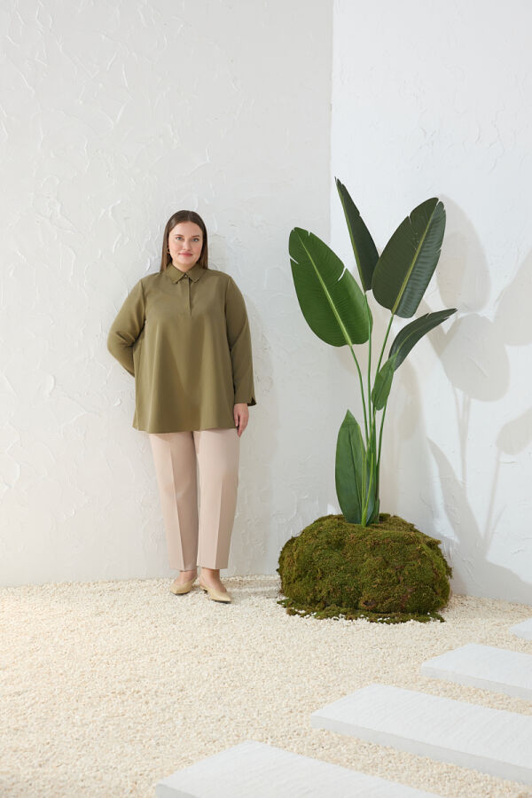 Haki Yarım Patlı Bluz - Aker