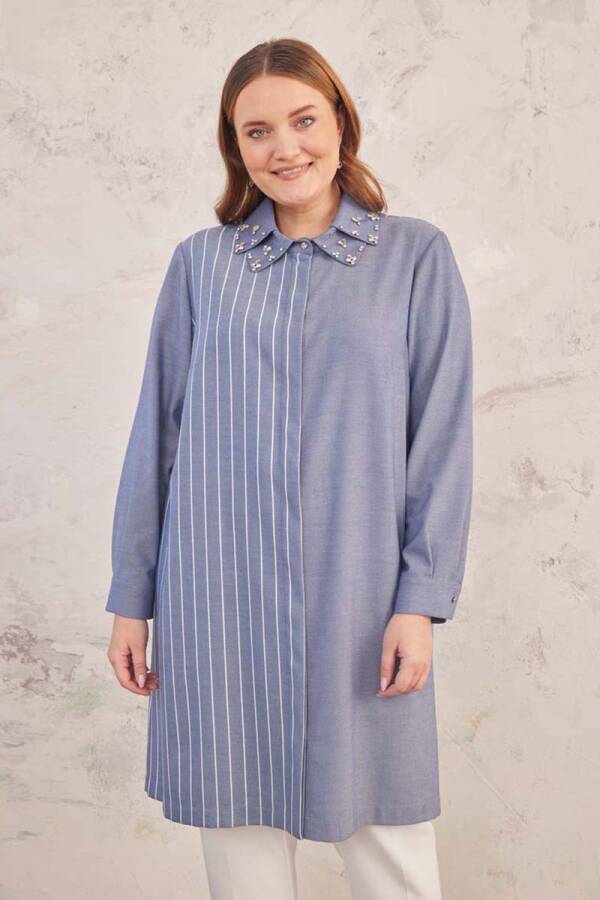 İndigo Çift Yaka Detaylı İşlemeli Tunik - 4