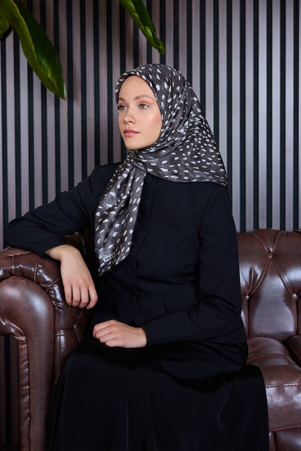 Kahverengi 90X90 İpek Krep Saten Eşarp - Aker (1)
