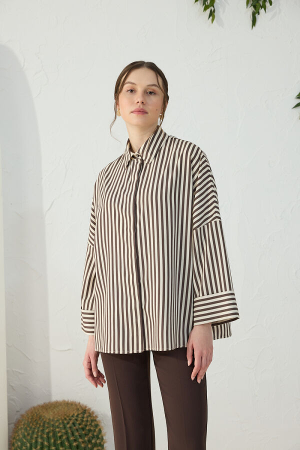 Kahverengi Çizgili Bluz - 3