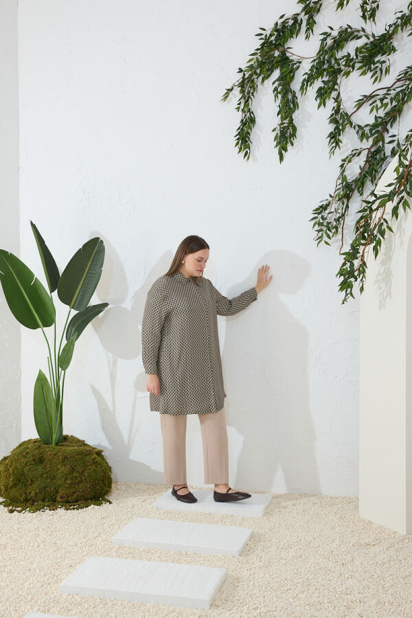 Kahverengi Desenli Klasik Tunik - Aker