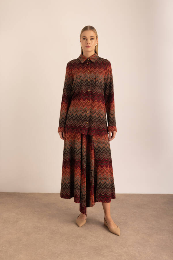 Kahverengi Desenli Simli Verev Kuplu Örme Etek - Aker