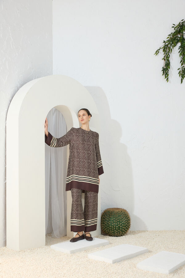 Kahverengi Desenli Tunik - Aker