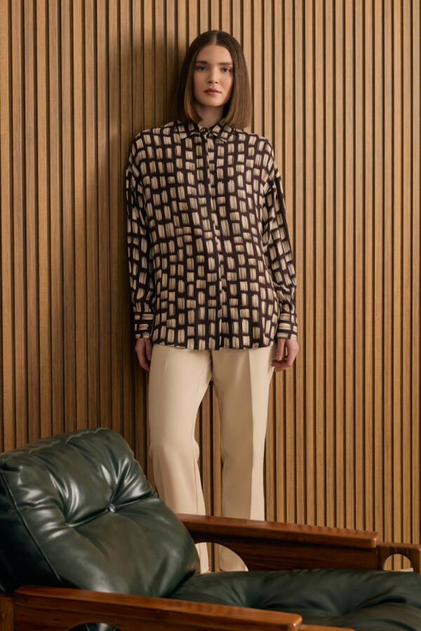 Kahverengi Desenli Viscon Gömlek - 3