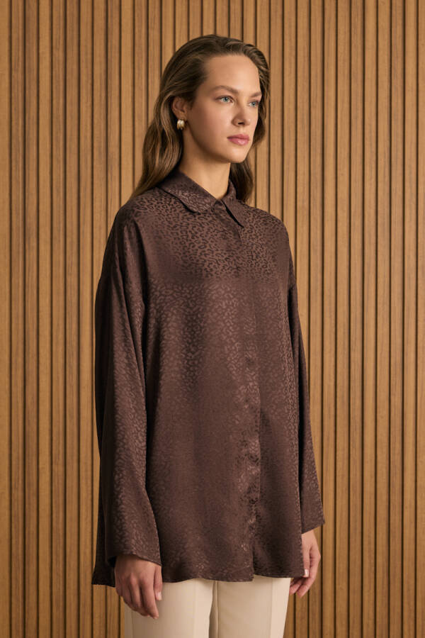 Kahverengi Dokusu Desenli Rayon Gömlek - 5