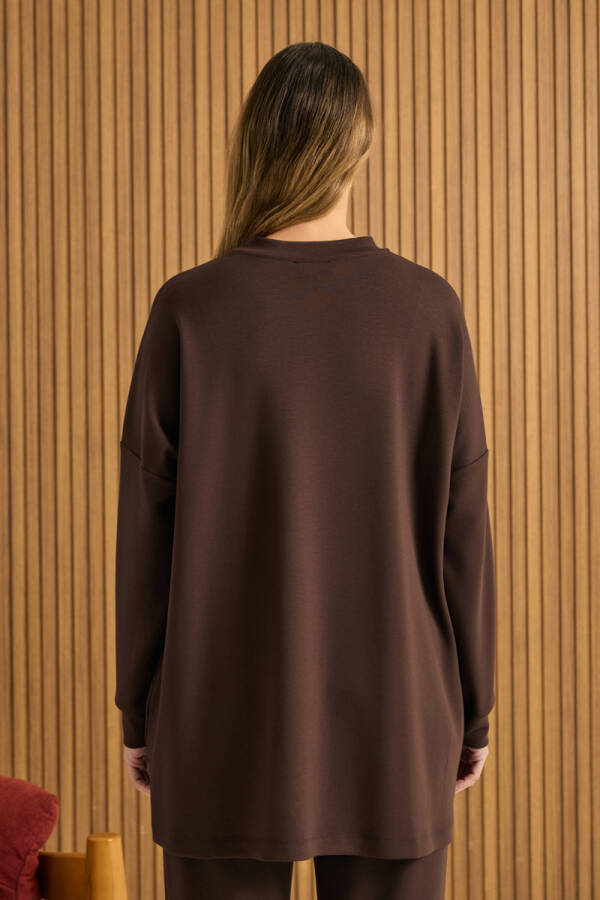 Kahverengi Etek Ucu Fermuarlı Yırtmaç Detaylı Sweatshirt - 6