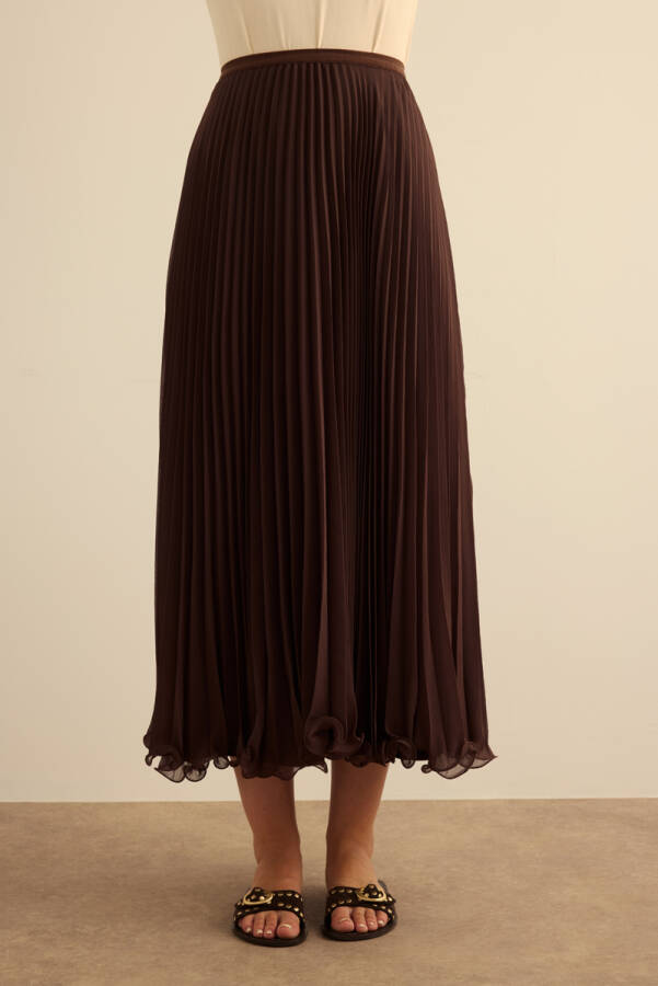 Kahverengi Etek Ucu Misinalı Piliseli Etek - Aker (1)