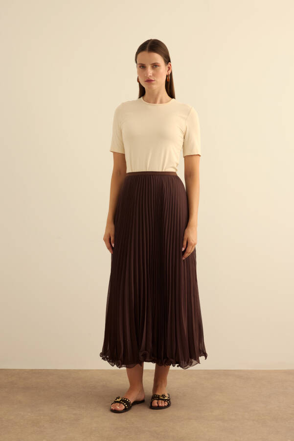 Kahverengi Etek Ucu Misinalı Piliseli Etek - 1