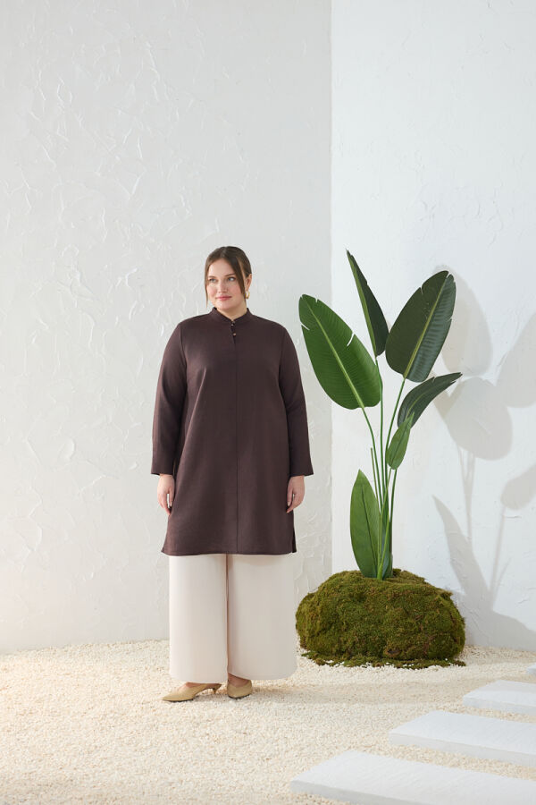 Kahverengi Hakim Yaka Brit Detaylı Tunik - Aker