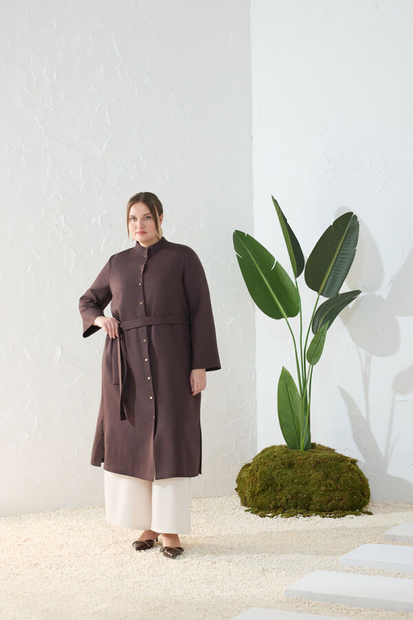 Kahverengi Hakim Yaka Tunik - Aker