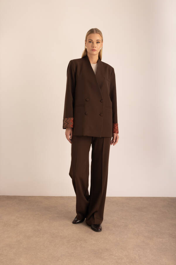 Kahverengi Kolları Seyyar Garni Detaylı Yakasız Ceket - Aker (1)