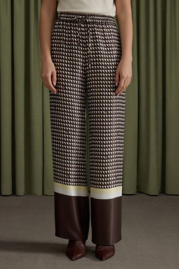 Kahverengi Koza Desenli Beli Lastikli Viscon Pantolon - Aker (1)