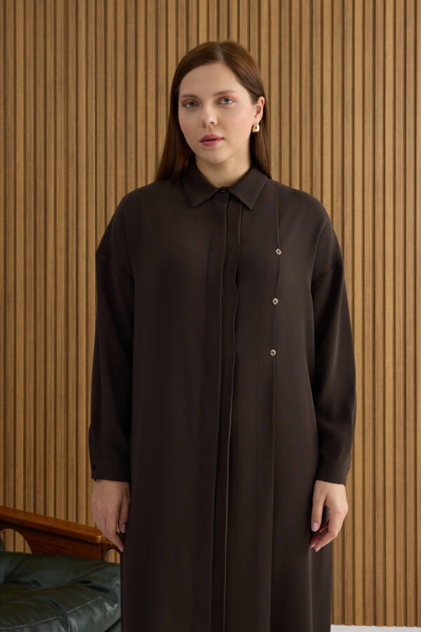 Kahverengi Koza Logolu Elbise - 4