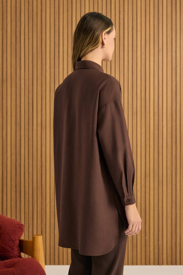 Kahverengi Koza Logolu Modal Tunik - 5