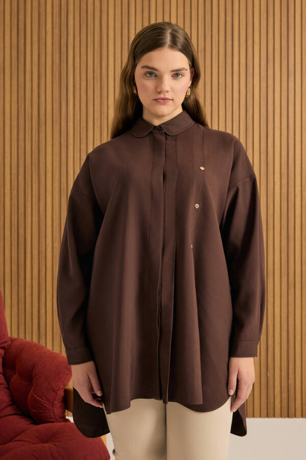 Kahverengi Koza Logolu Modal Tunik - 4