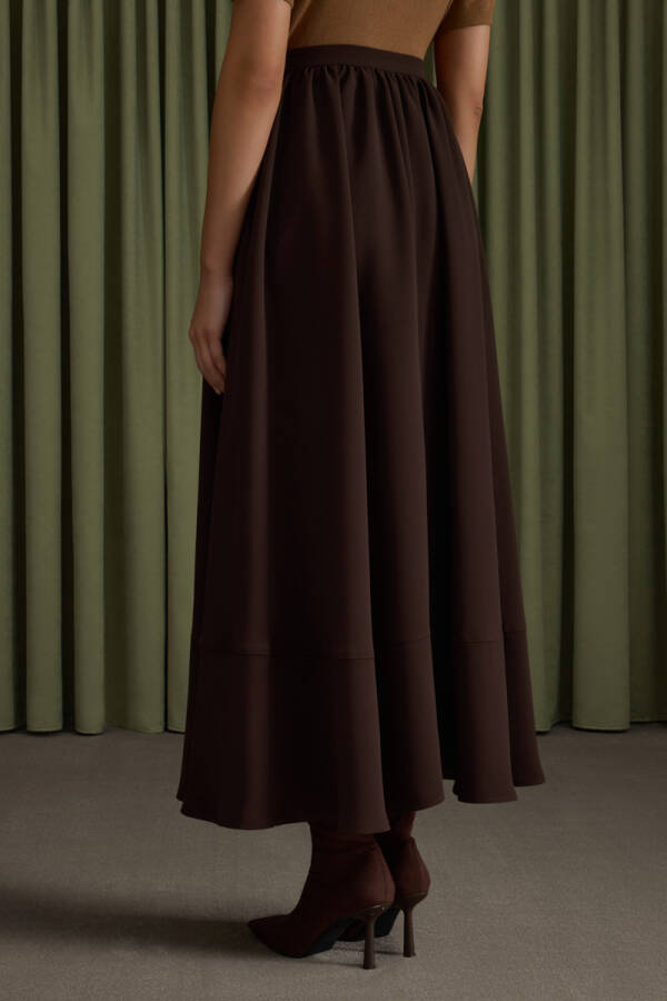 Kahverengi Krep Etek - 5