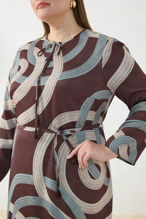 Kahverengi Püskül Detaylı Elbise - 5