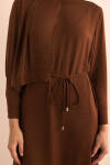 Kahverengi Üst Kısmı Volan Parça Hareketli Dökümlü Elbise - 3