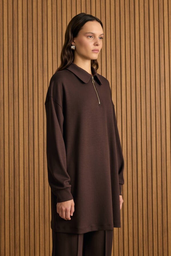 Kahverengi Yakası Fermuarlı Sweatshirt - Aker (1)
