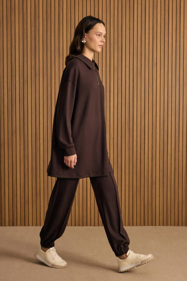 Kahverengi Yakası Fermuarlı Sweatshirt - 3