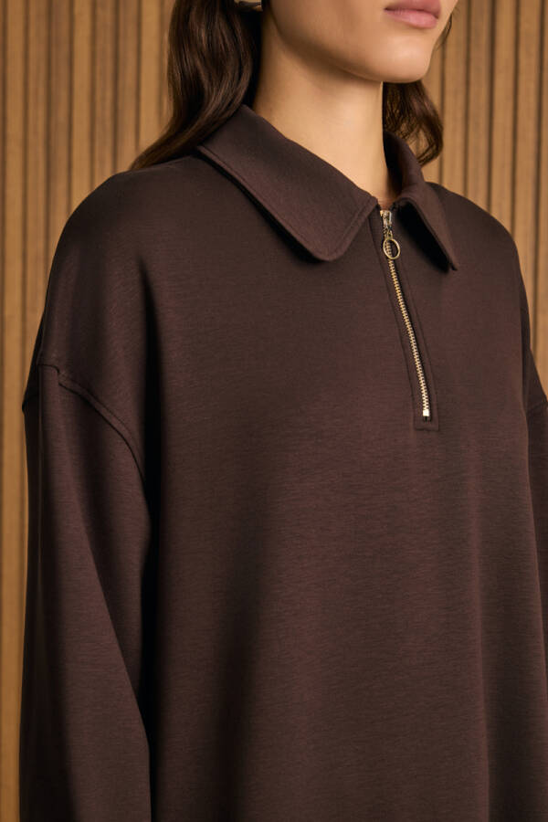 Kahverengi Yakası Fermuarlı Sweatshirt - 4