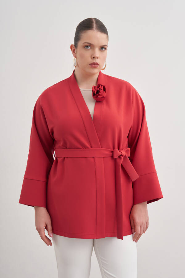 Kırmızı Kumaş Broşlu Kimono - Aker (1)