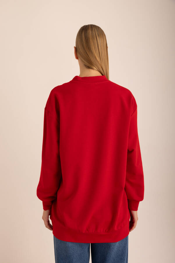Kırmızı Logo Detaylı Rahat Kalıp Sweatshirt - 5