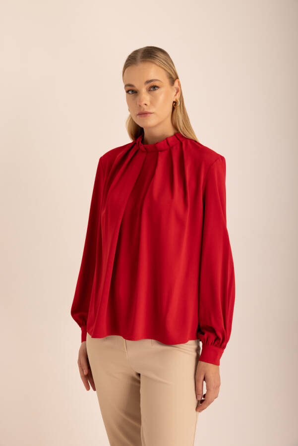 Kırmızı Pile Detaylı Dokuma Bluz - 2