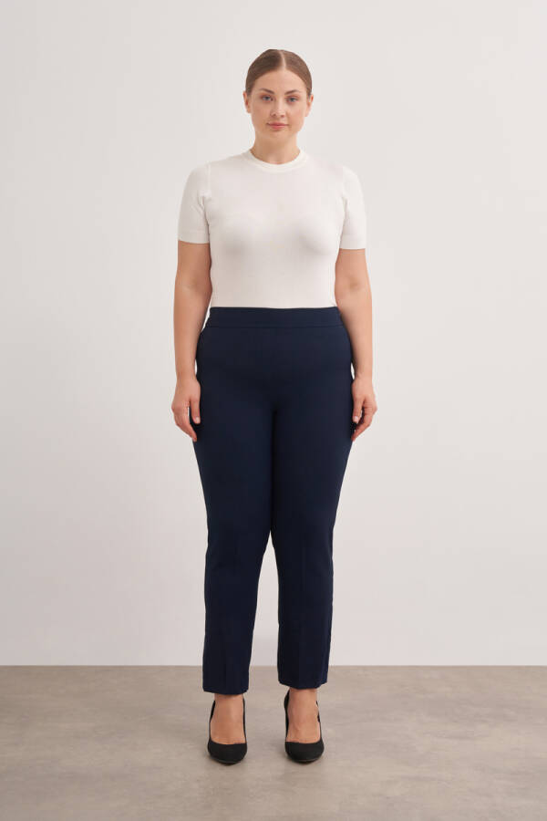 Lacivert Arka Bel Lastikli Pantolon - 1