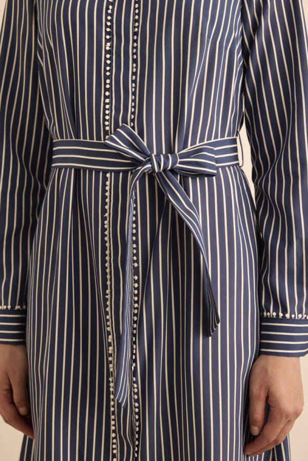 Lacivert Aksesuar Detaylı Elbise - 5