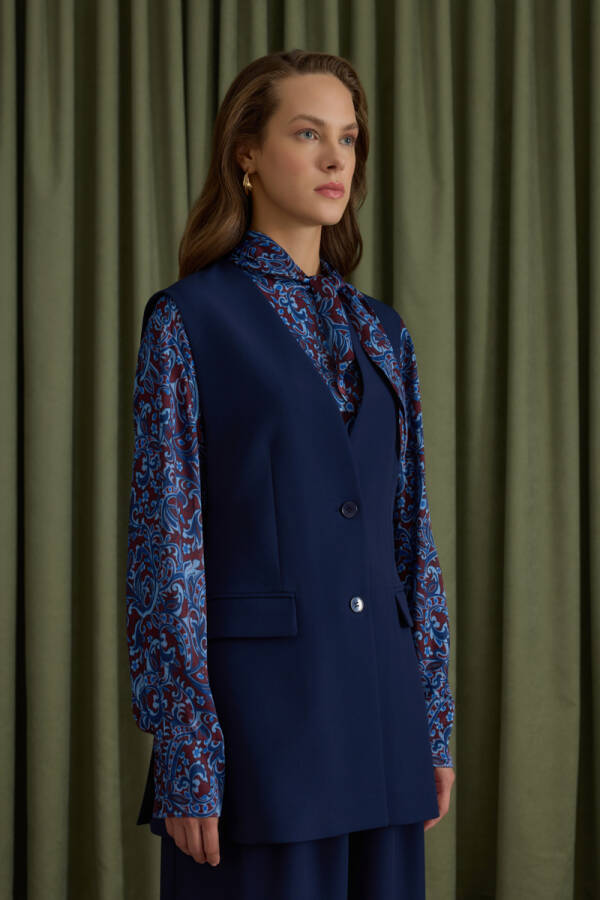 Lacivert Arkası Bant Detaylı Yelek - 1