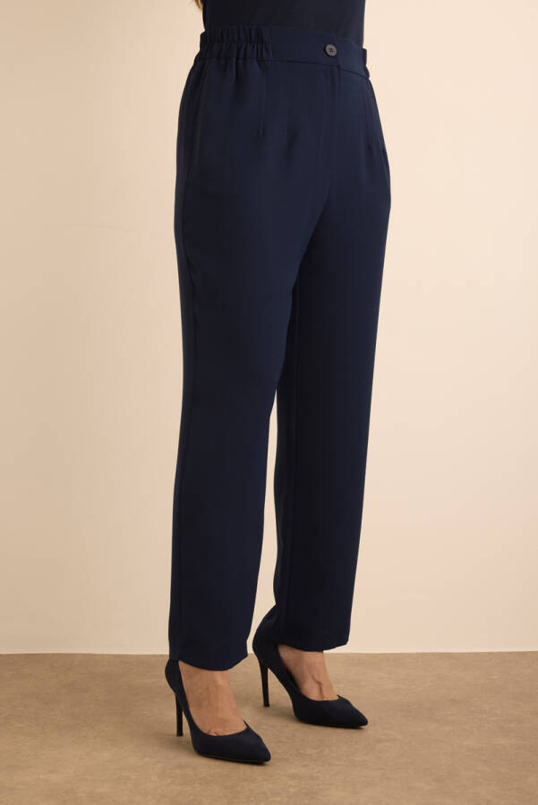 Lacivert Beli Lastik Detaylı Krep Pantolon - 3