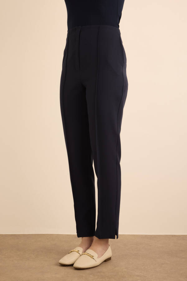 Lacivert Beli Lastik Detaylı Krep Pantolon - 4