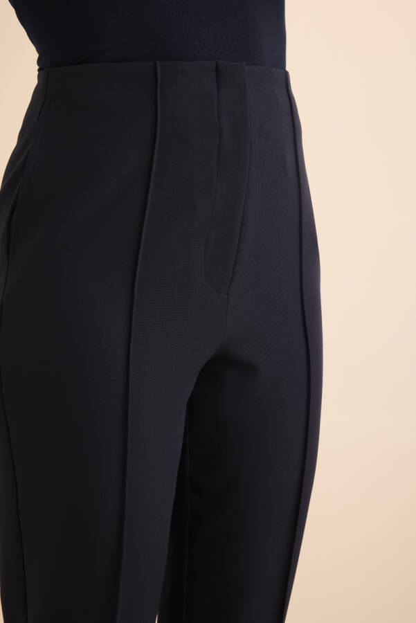 Lacivert Beli Lastik Detaylı Krep Pantolon - 5