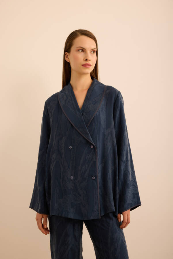 Lacivert Çiçek Dokulu Kruvaze Kapama Tencel Pijama Üstü - 3