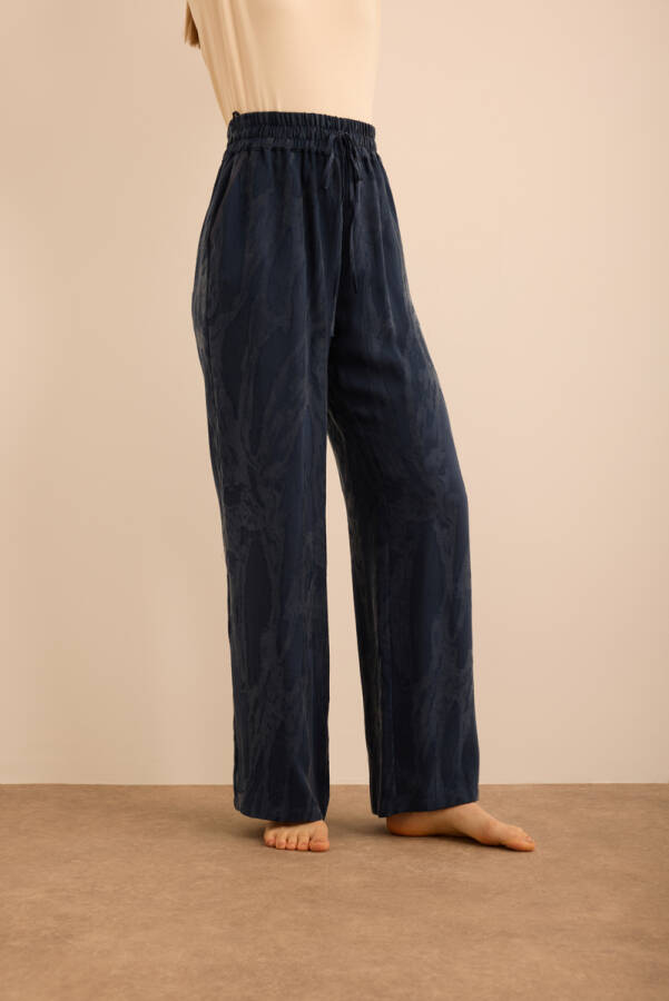 Lacivert Çiçek Dokulu Tencel, Beli Lastikli Pijama Altı - 3