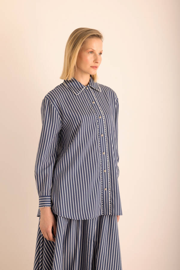 Lacivert Çizgili , Top Şerit Aksesuar Detaylı Viscon Bluz - 6