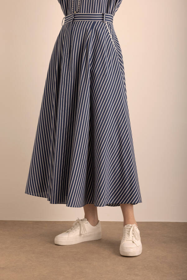 Lacivert Çizgili Top Şerit Aksesuar Detaylı Viscon Etek - 6