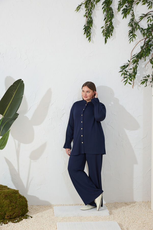 Lacivert Dik Yaka Kol Lastik Detaylı Bluz - 1