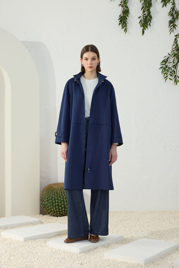 Lacivert Kapüşonlu Yağmurluk - 2