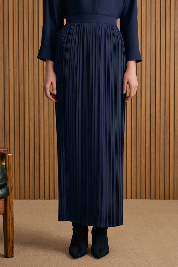 Lacivert Kırışık Piliseli Etek - Aker (1)