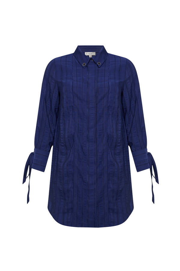 Lacivert Kuş Gözü Detaylı Dokulu Tunik - 1