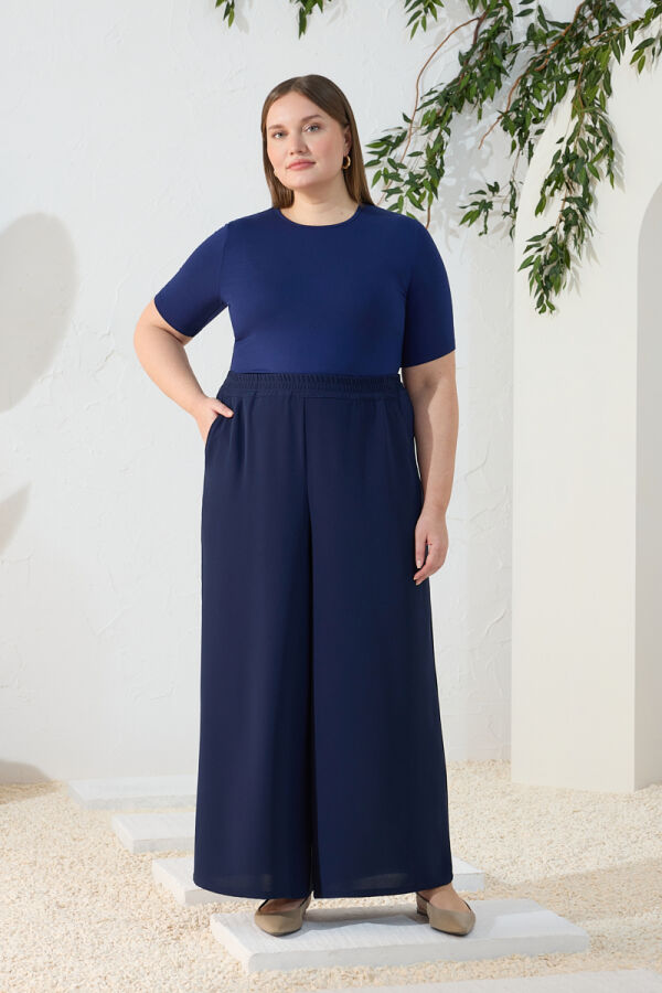 Lacivert Nakışlı Takım - 4